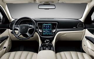 奔驰跟国产车同框视频,一场高端与本土的视觉对话