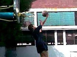 民间国产飞人视频,空中舞者，挑战极限的传奇身影