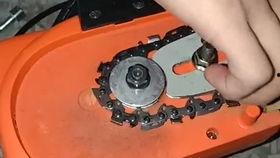 国产仿制油锯视频,视频揭秘高效锯木利器