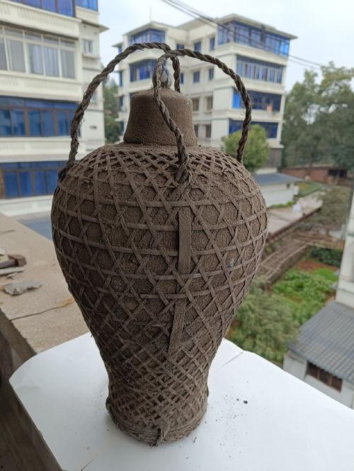 国产梅瓶制作视频,揭秘国产梅瓶制作工艺之美